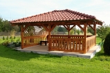 Pergola s Valbovou střechou V01